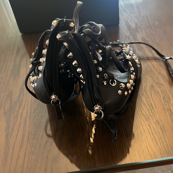 Giuseppe Zanotti Design Coline Studded Sandal NWOT - Picture 3 of 4